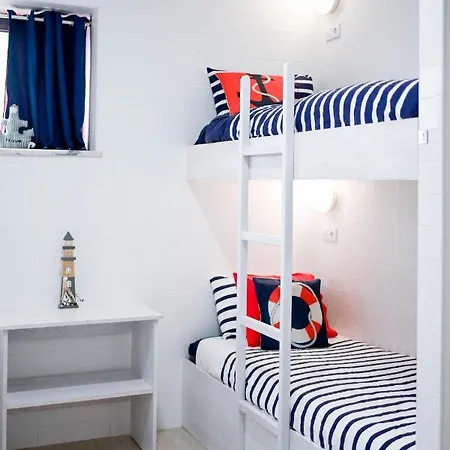 Vandrarhem Ferrel Surf House *